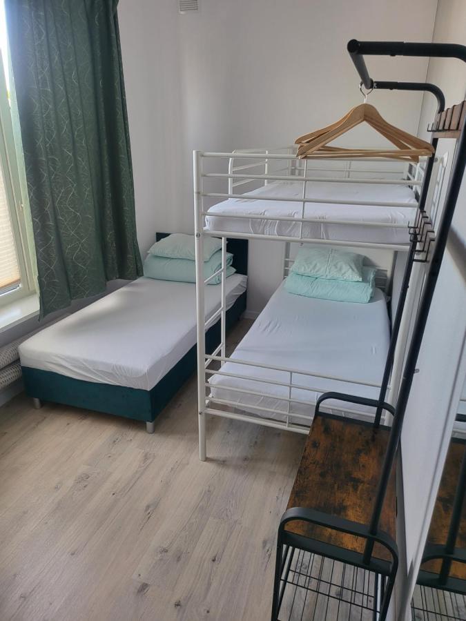 Rooms4Rest Wiertnicza - Private Rooms For Tourists - Atr Consulting Sp, Z O,O, Варшава Экстерьер фото
