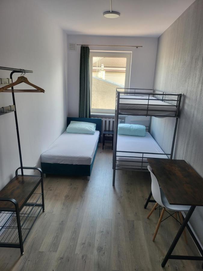 Rooms4Rest Wiertnicza - Private Rooms For Tourists - Atr Consulting Sp, Z O,O, Варшава Экстерьер фото