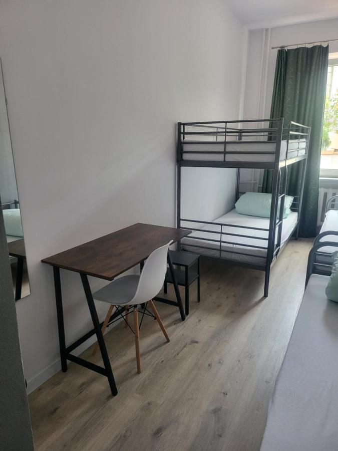 Rooms4Rest Wiertnicza - Private Rooms For Tourists - Atr Consulting Sp, Z O,O, Варшава Экстерьер фото