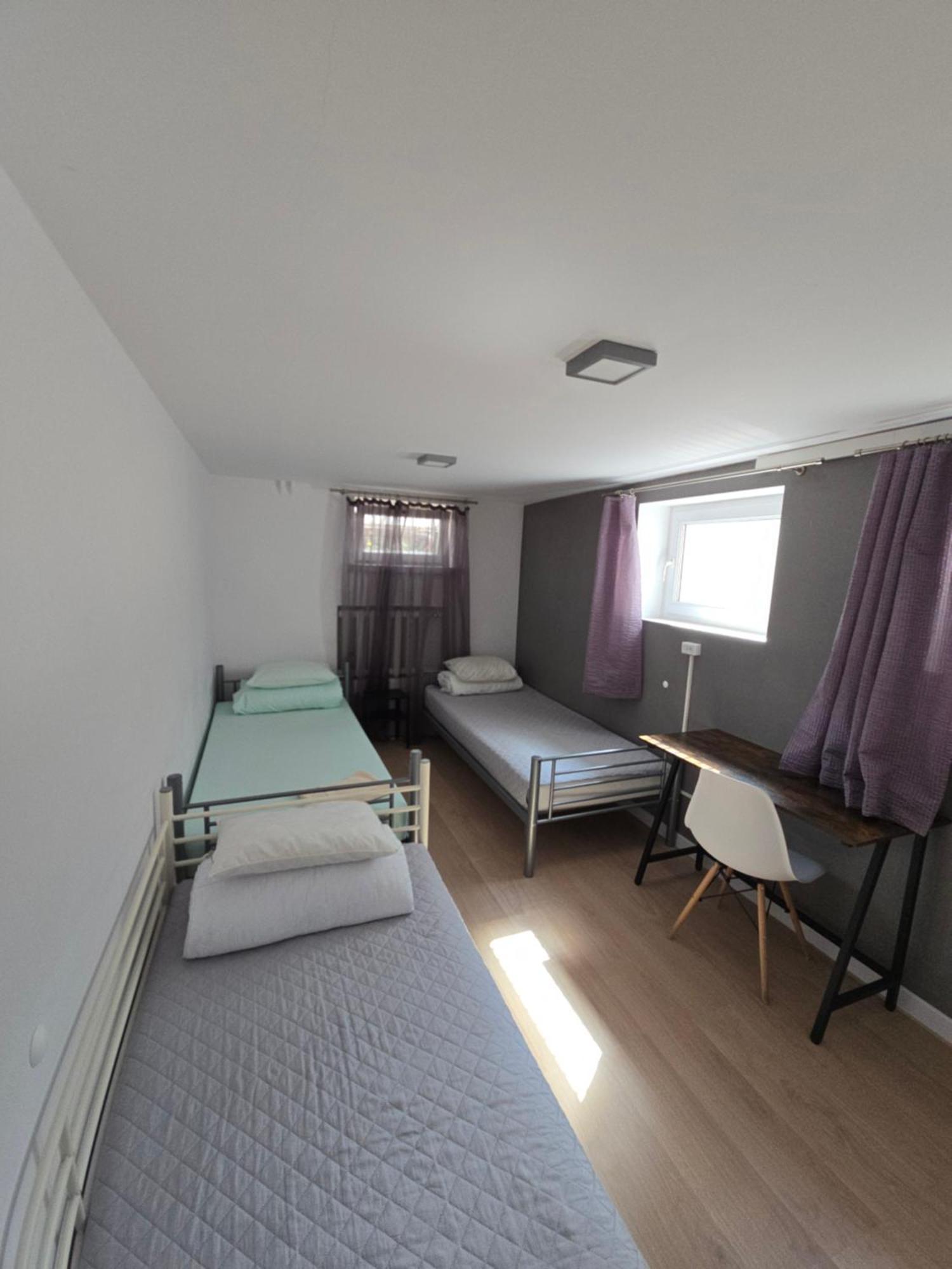 Rooms4Rest Wiertnicza - Private Rooms For Tourists - Atr Consulting Sp, Z O,O, Варшава Экстерьер фото